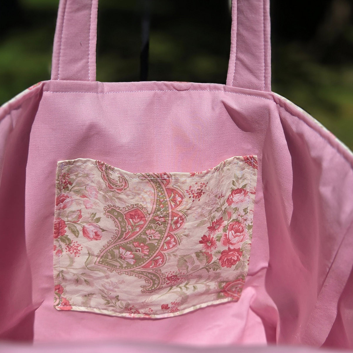 Hilma Tote Bag