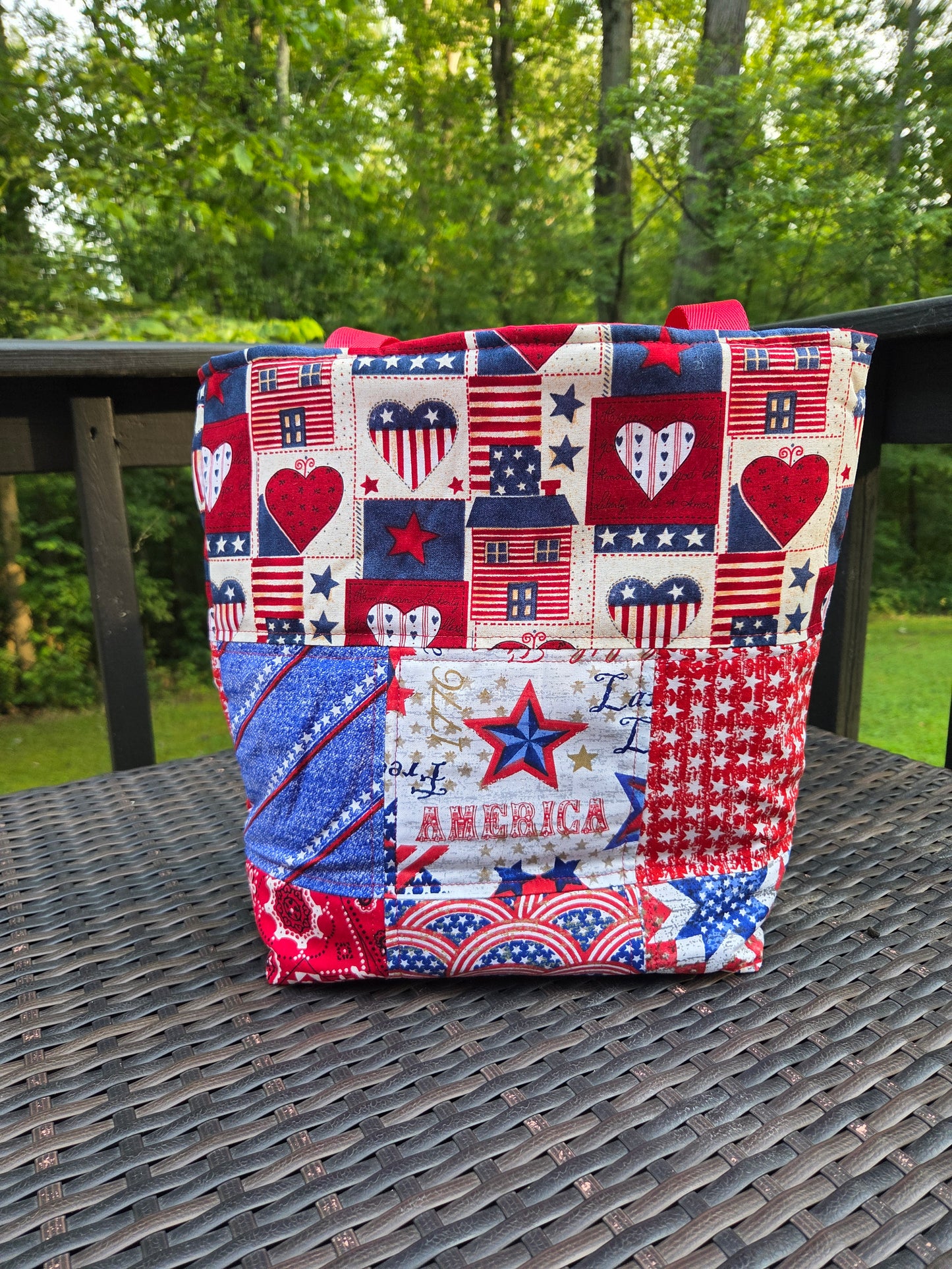 Americana Tote bag