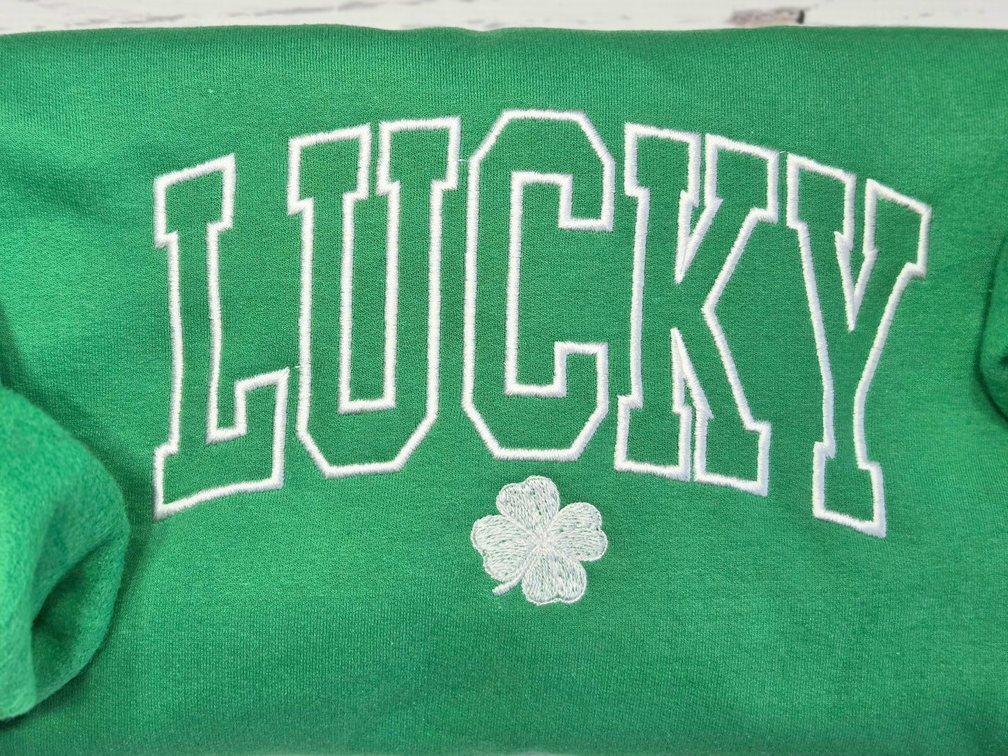 LUCKY Crewneck