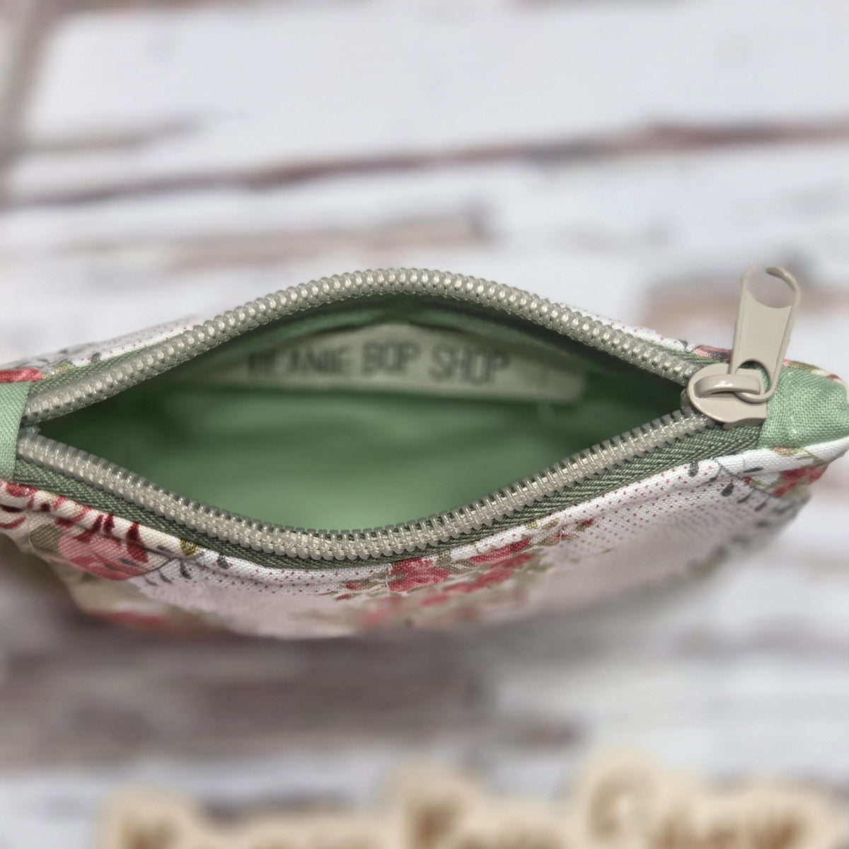 Evelyn Wallet